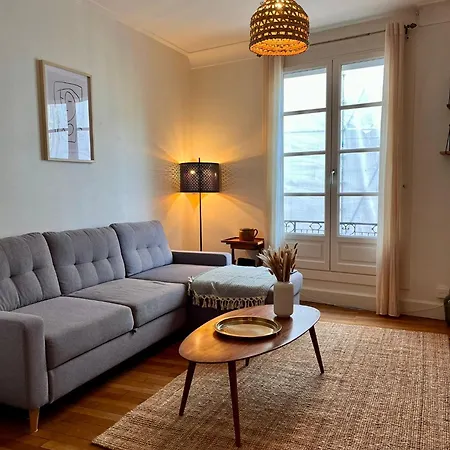 Triplex, T4 Hyper Centre * 앙제