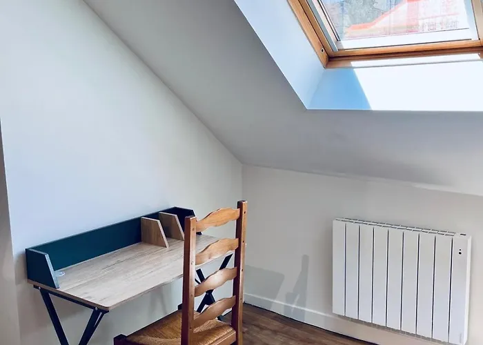 Triplex, T4 Hyper Centre